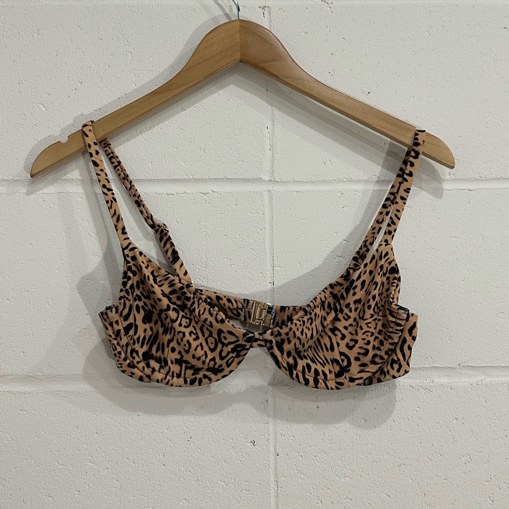 Skatie Cheetah Bikini Top | M